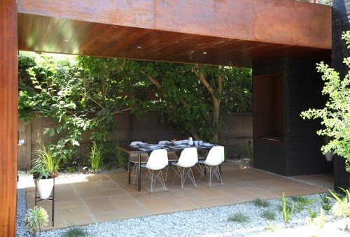 Venice, CA residence designed by Sebastian Mariscal (http://www.sebastianmariscal.com). Concrete Collaborative manufactured the "Acacia Trails" concrete tiles will Davis Colors pigment. Concrete Collaborative hand craft their mixes and precast products locally in Oceanside, CA. Check out their website www.concrete-collaborative.com. Email them at sales@concrete-collaborative.com or call 1-855 268-0800.