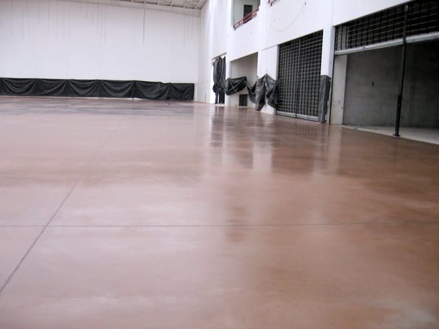 Davis Colors Yosemite Brown Colored Concrete Polished And Cured And Ready For Shelving In the Supermarket Aisles