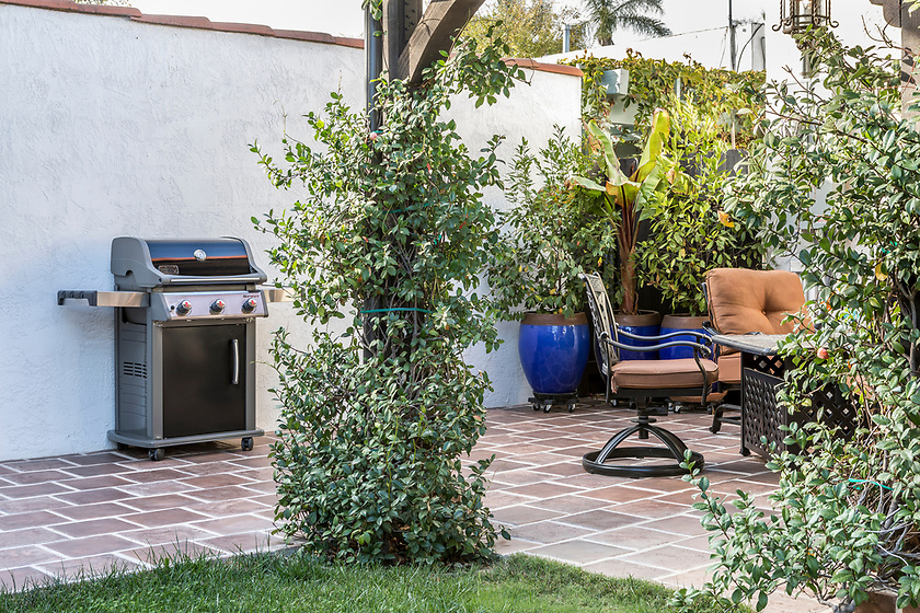 Carbral San Diego Patio tiles by ARTO. Find more information about ARTO tiles at https://www.arto.com/ . Tiles are colored with Davis Colors concrete pigments