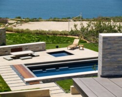 What a view! This concrete pool deck and walkways were colored with Davis Colors' Mesa Buff. The contractor was Gafcon, Inc. – www.gafcon.com. The architect was Nicole Starr from Marmol Radziner + Associates AIA – www.marmol-radziner.com.