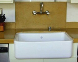 This precast colored concrete kitchen countertop was made by Flying Turtle Cast Concrete (www.flyingturtlecastconcrete.com). The concrete was integrally colored with custom colors using Davis Colors’ quality concrete pigments (www.daviscolors.com).