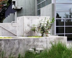 The University of Western States' (uws.edu) anatomy lab. The anatomy lab's cast in place concrete walls were colored with Davis Colors "Green Slate" (daviscolors.com). The architect was Office OA, LLC (ooa-architects.com), the general contractor was Precision Concrete Company (T: 503-253-4827), and the concrete contractor was Whitaker/Ellis (T: 503-768-3017).
